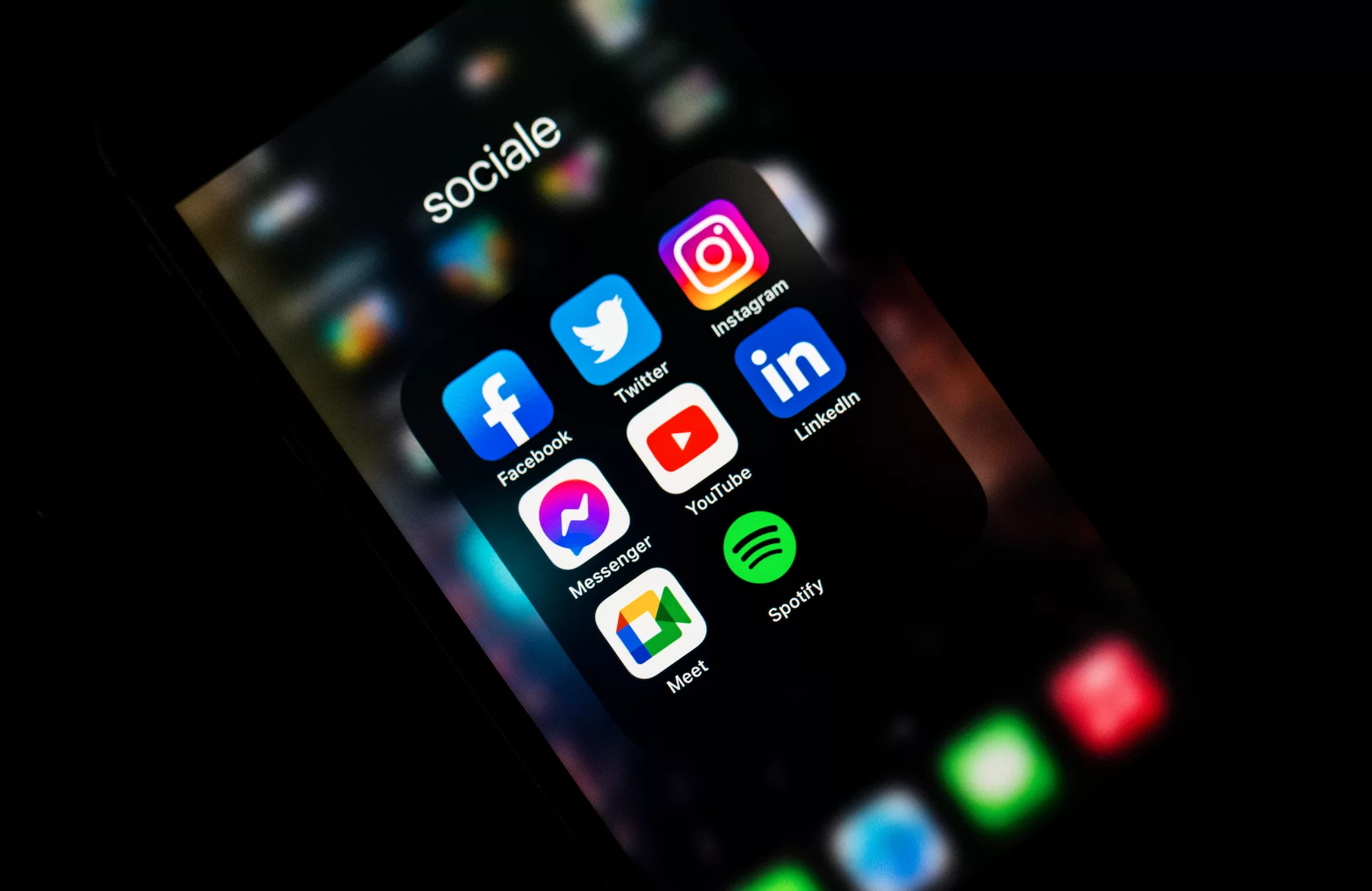 Social media apps folder on an iphone